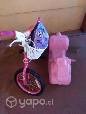 Bicicleta con casco y caballo mecedor pvc
