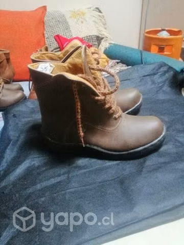 Botas artesanales - Imagen 3