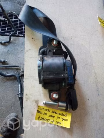 Cinturon de seguridad trasero derecho new actyon