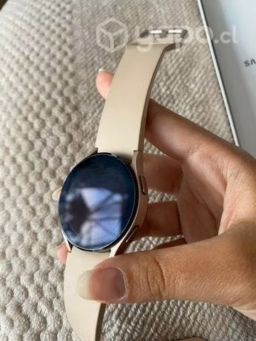 Samsung Galaxy Watch 4