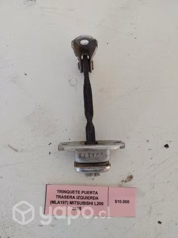 Trinquete Puerta Trasera Izquierda (MLA197) L200
