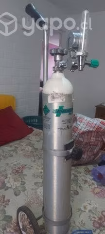 Tubo oxígeno con carro