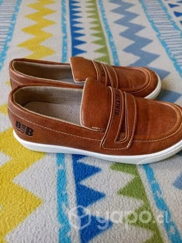 talla 36 los negros y los de niños T31