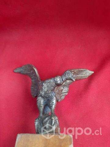 Cóndor de bronce - Imagen 3