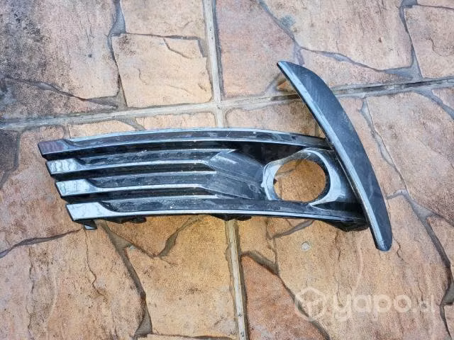 Tapa neblinero izquierdo Corolla XEI 2018 2019 bue