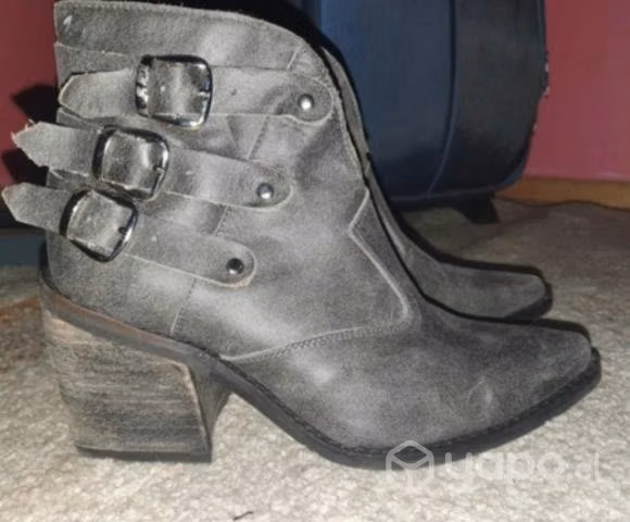 Cómodos y bellos botines