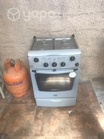 Cocina impecacable todo funcionando