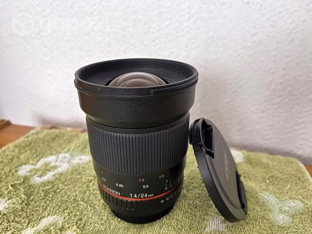 Lente Rokinon 24mm f/1.4 ED AS UMC Wide-Angle