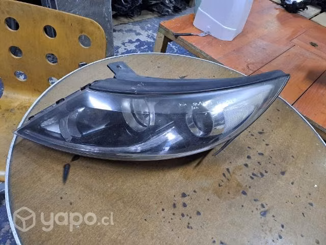Óptico izquierdo kia sportaje 2011.2016