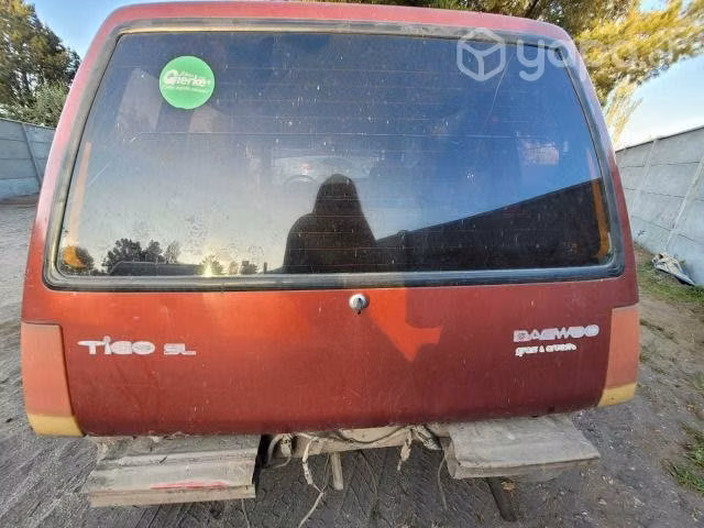 Puerta daewo tico sl 800cc año 2000