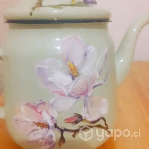 Tetera enlozada pintada a mano