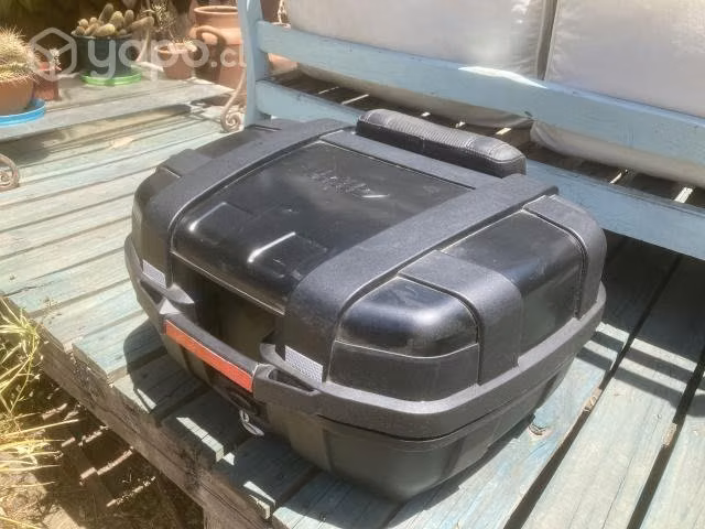 Maleta Moto Topcase Trekker Givi 52Lt Negra - Imagen 5
