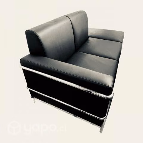 Sillon clásico tipo Le Corbusier de cuero