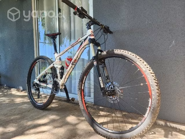 Bicicleta Merida ninety-nine
