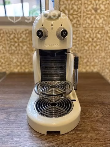 Cafetera Nespresso Maestria