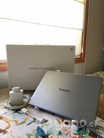 MateBook D13 Huawei 1 año de uso
