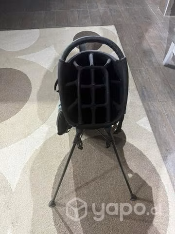 Bolso golf water proof excelente estado