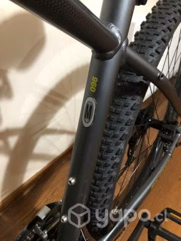 Bicicleta Scott 2022