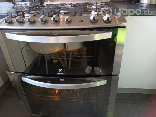 Cocina a gas nueva muy poco uso