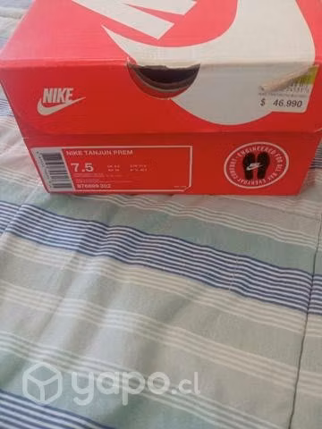 Nike Tanjun Número 40.5 - Imagen 5