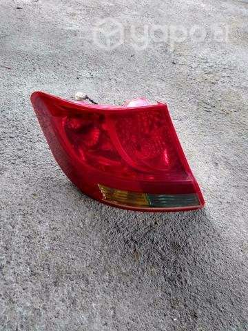 Foco trasero Chevrolet Sail original - Imagen 3