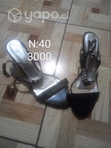 chalas semi nuevas n: 40
