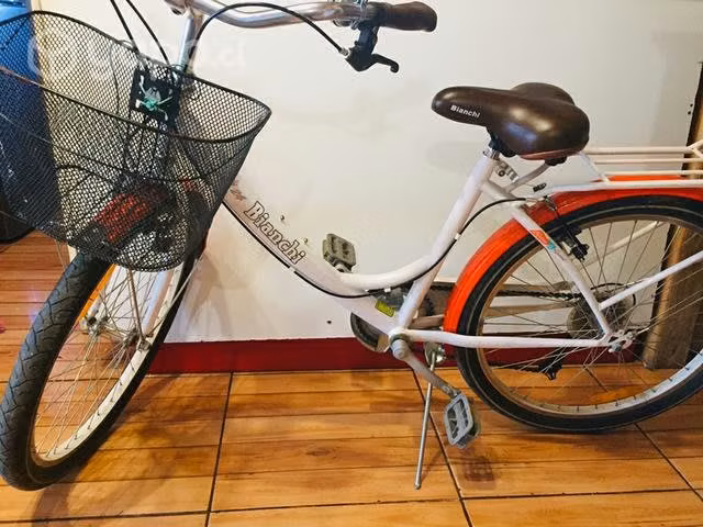 Bicicleta mujer aro 24 marca Bianchi. Angol