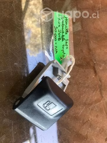 Manilla tapa de combustible Toyota Hilux Revo 2018