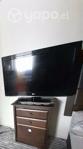 LED de 32 LG entrada AUX , DVD, HDMI, USB