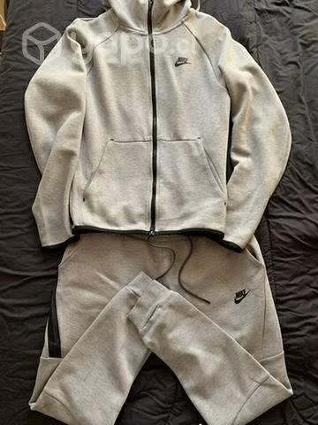 Nike Tech talla M