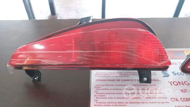 Chery Fulwin 2 Sport Neblinero trasero derecho