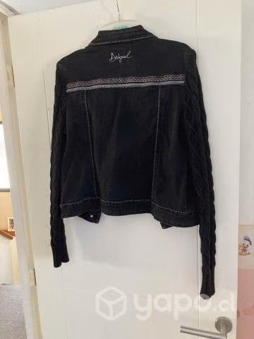Chaqueta marca desigual talla 38