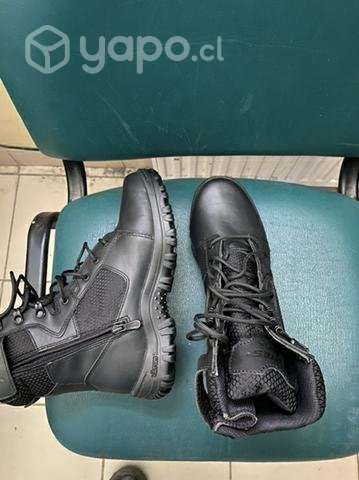 Botas marca Bates, talla 40,5 sin uso - Imagen 4