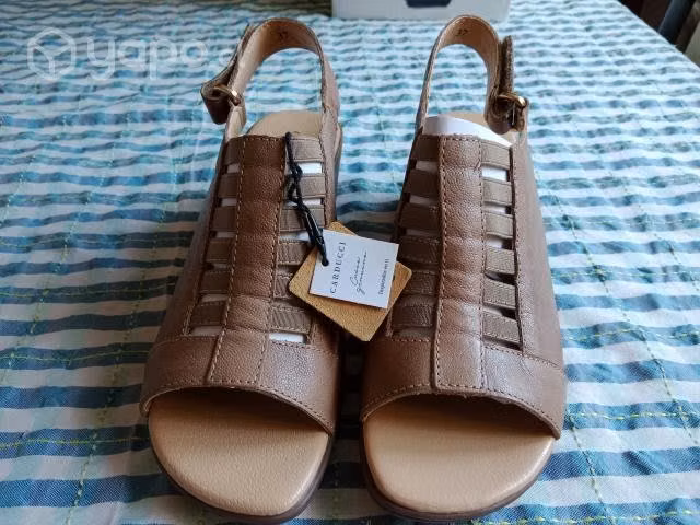Sandalia mujer Carducci