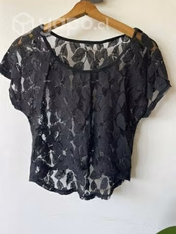 Polera talla m con boradados