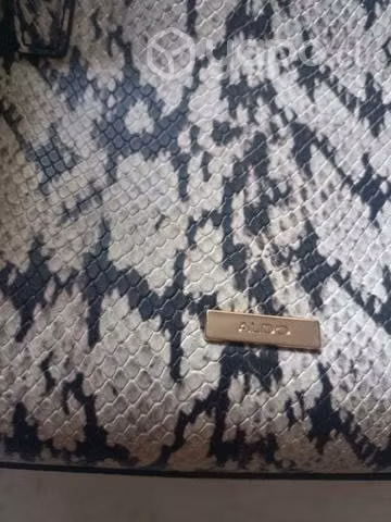Cartera Nueva