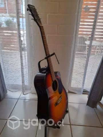 Guitarra electroacústica Suzuki