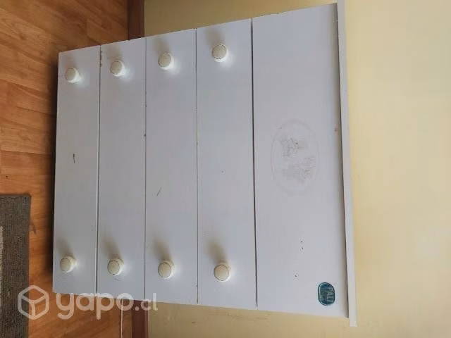 Comoda blanca italiana usada