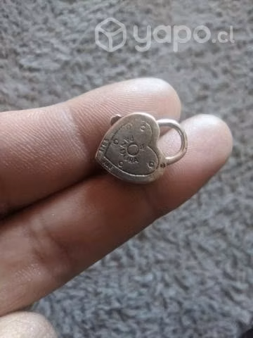 Charm Pandora