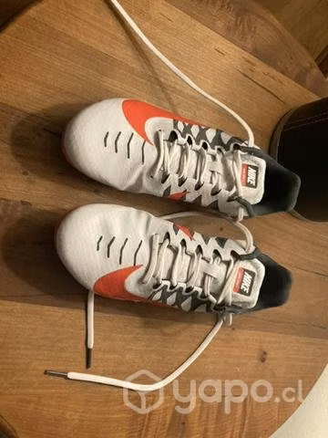 Clavos Nike zoom rival 5