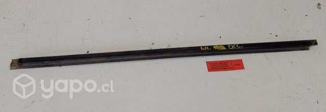 Moldura Lame Vidrio Puerta Del Izq Nw Dmax 2019