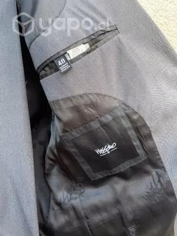 Terno marca Mossimo talla 48