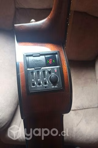 Bajo Fender + Bajo Ibanez + Guitarra Takamine