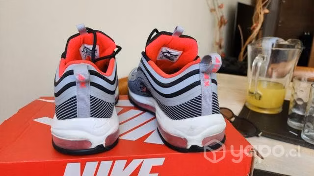 Nike air max