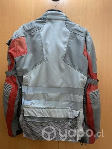 Chaqueta para moto marca Revit