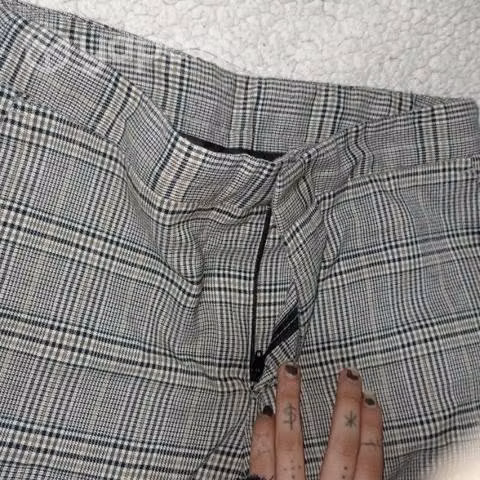 Pantalón de genero