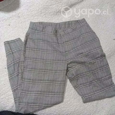 Pantalón de genero