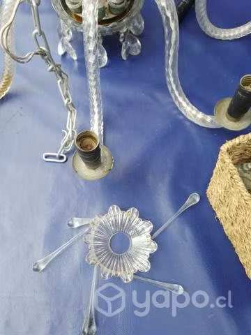 Lámpara de Cristal antigua, con algunos detalles - Imagen 4
