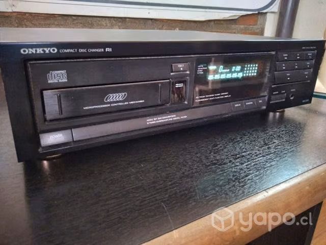 CD Onkyo DX-C300 - Imagen 2