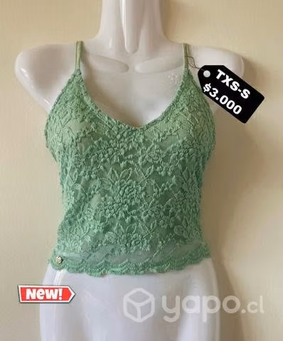 Crops y poleras mujer